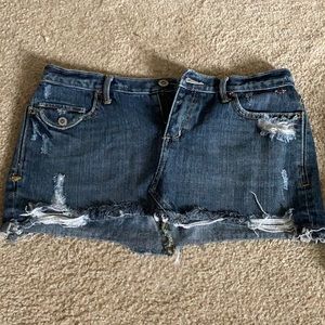 Hollister denim skirt size 3